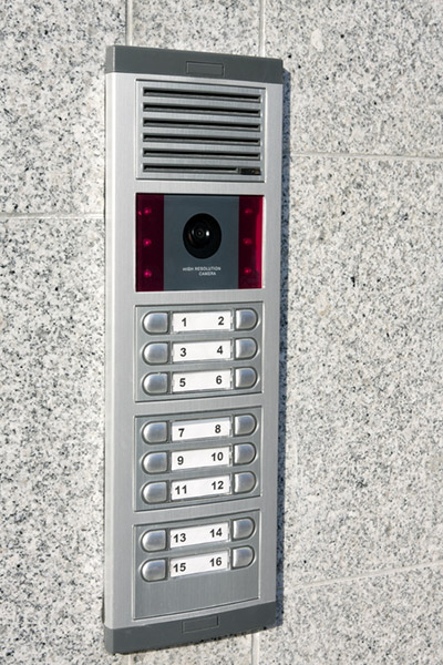 Why your building needs a commercial intercom<br />
