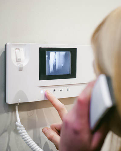 Benefits of video intercom systems for businesses 